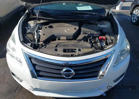 2015 Nissan Altima 2.5 Sl from USA, damaged, VIN 1N4AL3AP3FN381174